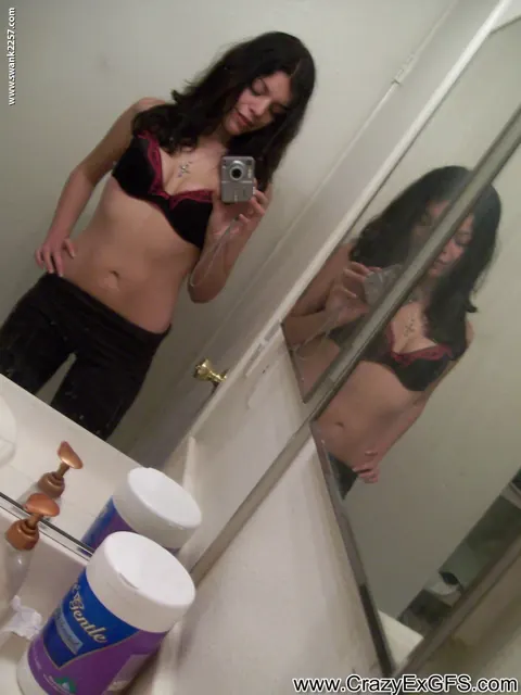 Phoebe: Petite Redhead MILF Flaunts Her Hairy Pussy and Rides Cock for a Selfie – photo 2 of 21