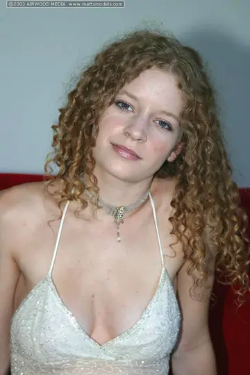 Curly-Haired Amateur Strips Out of Her Panties and Spreads Wide