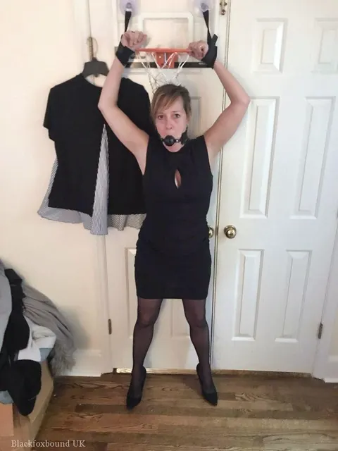 Mature Woman with Big Tits Bound in Lingerie and Heels – photo 3 of 16