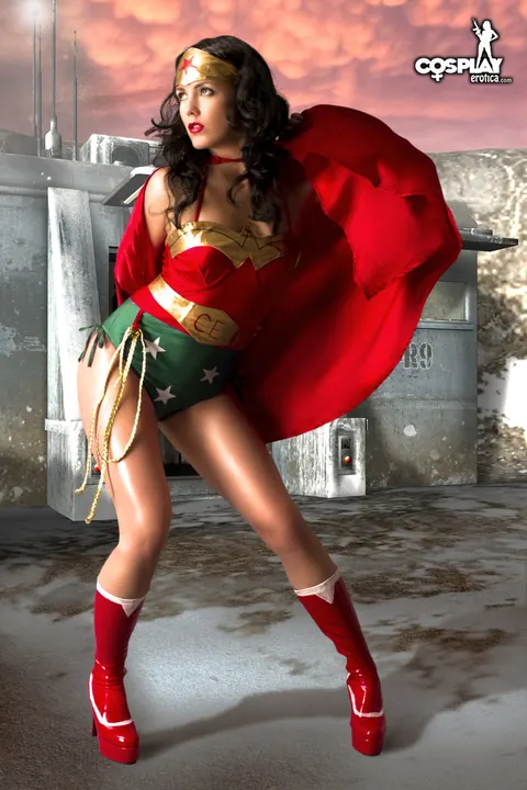 Brunette in Wonder Woman Cosplay Strips and Spreads – photo 3 of 12