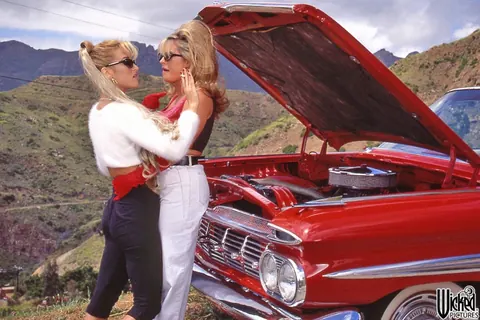 Jill Kelly: Two Busty Hairy Blondes Strip and Eat Pussy in the Car – photo 8 of 21