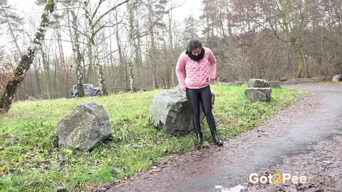Lara Fox: Skinny European Brunette Spreads Her Legs and Pees on Outdoor Path – photo 2 of 15