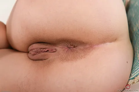 Natasha Blu: Blonde BBW with Big Natural Tits Fingers Herself in Close-Up – photo 6 of 20