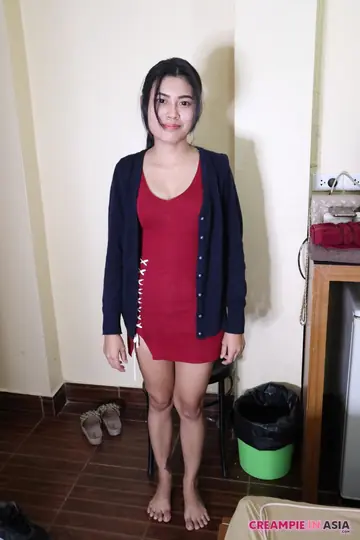 Asian Brunette with Piercing Gets Creampied at the Hotel Casting