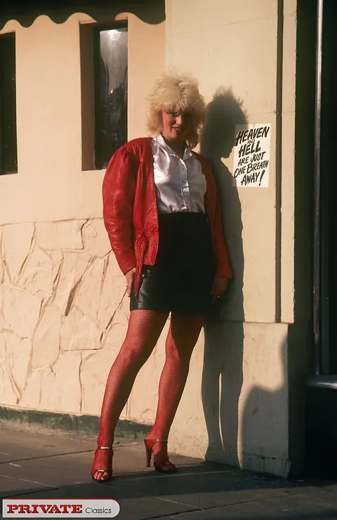 Vintage Blonde in Stockings Takes Two Men Outdoors – photo 1 of 13