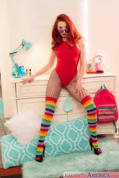 Lacy Lennon: Redhead PAWG Strips Off Her Bodysuit and Spreads in Fishnet Pantyhose – photo 6 of 21