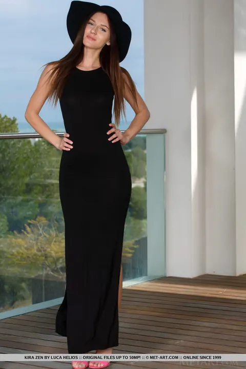 Kira Dutch: Slim Czech Redhead Bares Her Ass on the Balcony Then Strips – photo 1 of 18