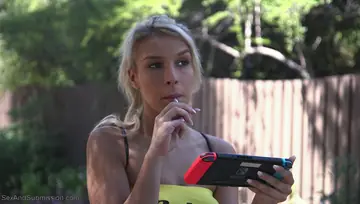 Carmen Caliente – Blonde Latina in Shorts Gives a Blowjob Then Takes Anal Doggy