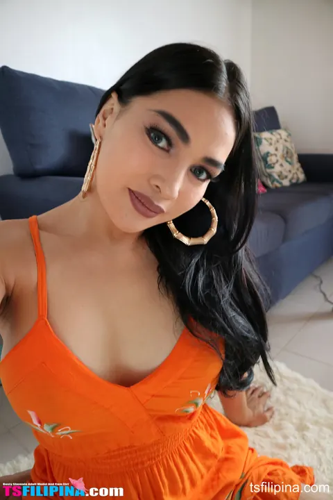 Trans Woman Undresses and Shows Her Breasts – photo 1 of 15