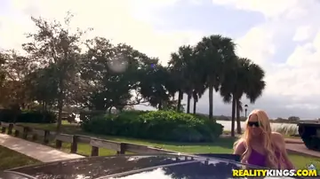 Blonde Gets Naked Outdoors Before Car Sex