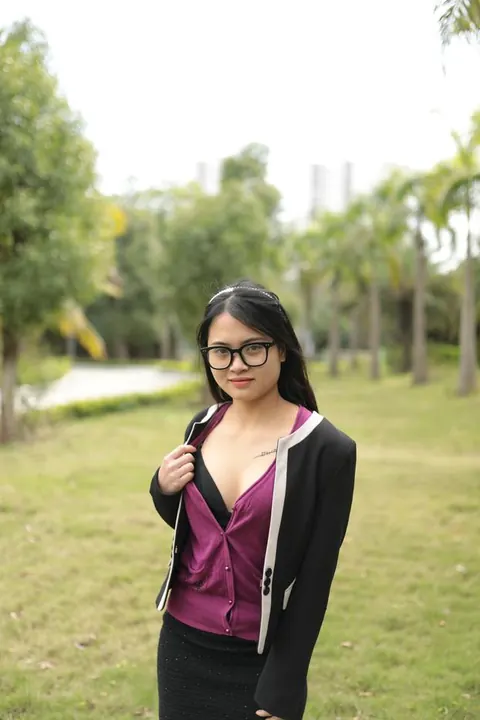 Petite Asian Babe with Big Tits Poses Outdoors in Glasses – photo 15 of 21
