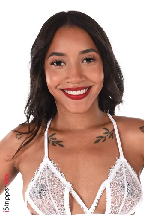 Linda Baker: Tattooed Brunette Latina Strips Off Her Lingerie and Uses a Dildo – photo 2 of 15