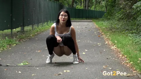 Lady Dee: Czech Brunette in Glasses Pulls Down Her Yoga Pants to Piss – photo 7 of 15