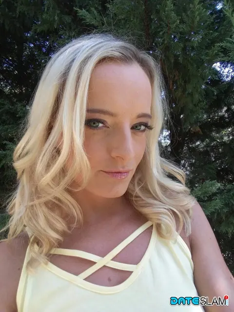 Victoria Pure: Blonde Czech Babe in a Bikini Takes Nude Selfies Outdoors – photo 5 of 11