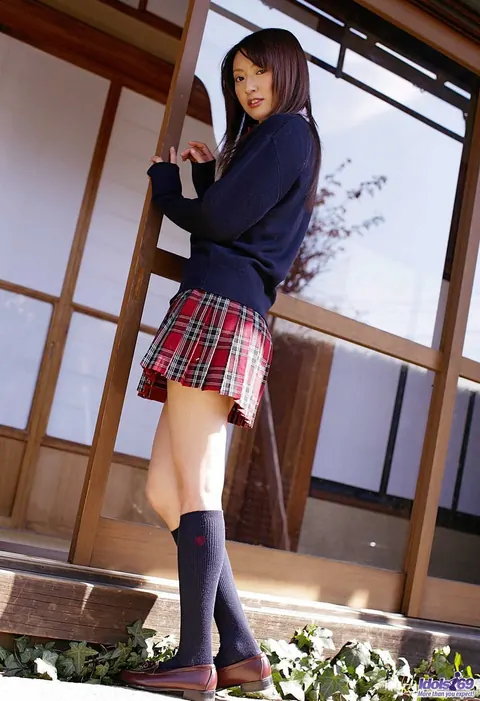 Misa Shinozaki: Thick Japanese Brunette in a Thong Pleasures Herself with a Dildo – photo 3 of 16