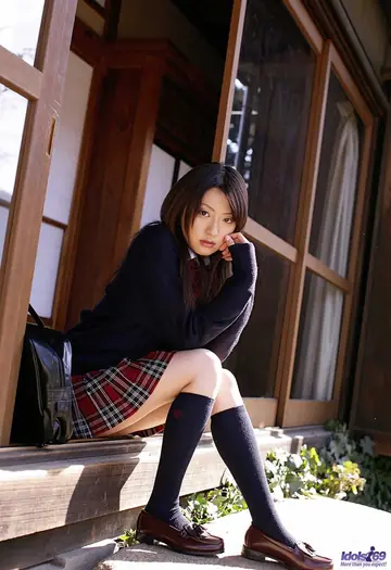 Misa Shinozaki – Thick Japanese Brunette in a Thong Pleasures Herself with a Dildo