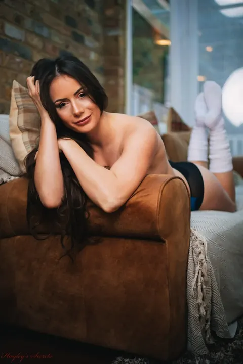 Laura H: British Brunette in Lingerie and Socks Shows Off Her Big Natural Tits – photo 8 of 12