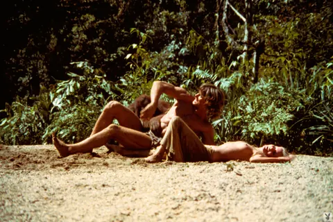 Bo Derek: Mature Blonde MILF with Short Hair Poses Nude Outdoors – photo 5 of 16