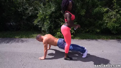 Vickie Starxxx: Thick Ebony Babe in Yoga Pants Sucks and Fucks White Jock on Bus – photo 2 of 20