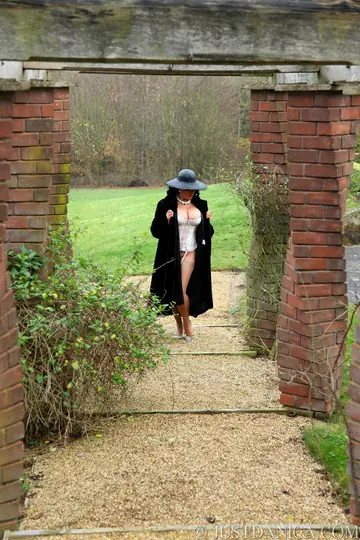 Danica Collins – Busty Ebony MILF Fingers Her Pussy in Lingerie Outdoors