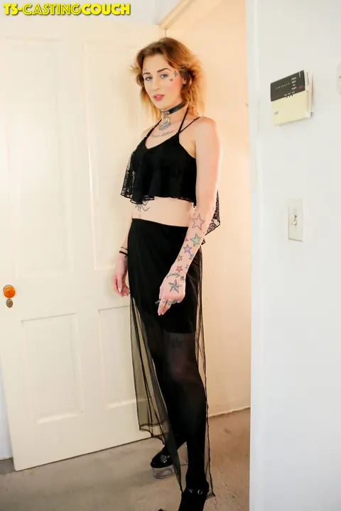 Trans Woman Poses Nude on a Casting Couch – photo 1 of 16