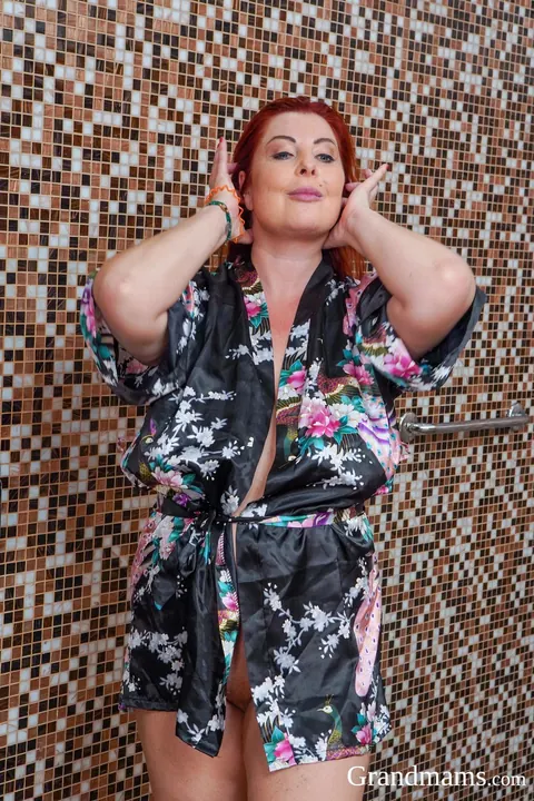 Tammy Jean: Curvy Redhead MILF Uses a Dildo in the Bathroom – photo 1 of 20