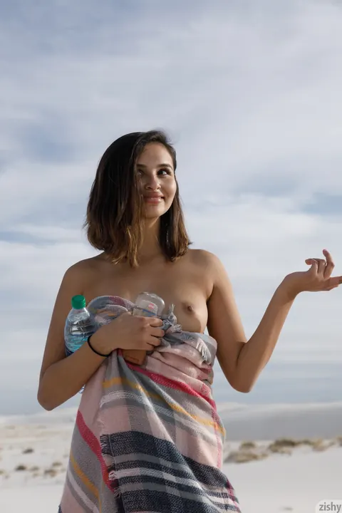 Alejandra Cobos: Amateur Latina Strips on the Beach and Shows Her Big Natural Tits – photo 12 of 12