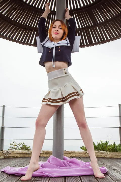 PAWG Redhead in a Skirt Spreads Outdoors – photo 4 of 21