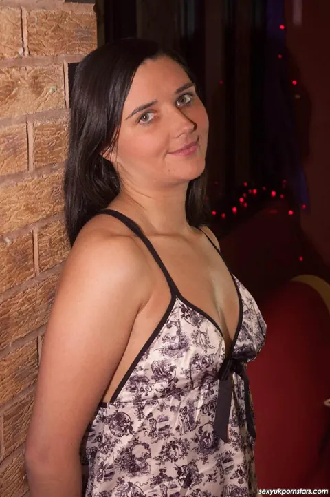 Slim Brunette in Lingerie Pulls Her Thong Aside – photo 1 of 15