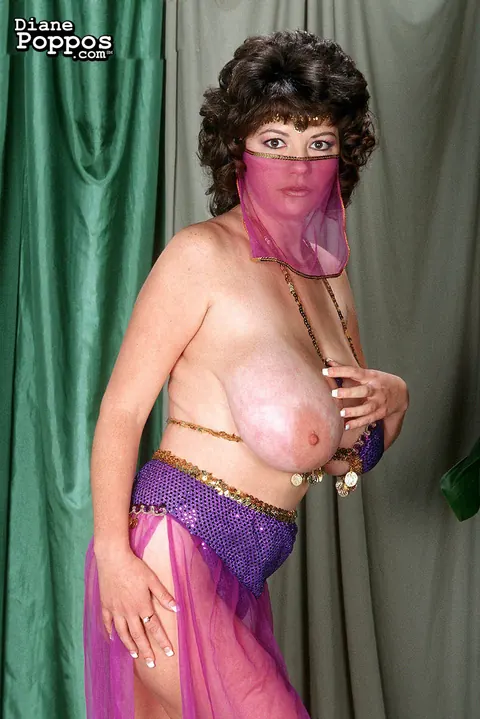 Diane Poppos: Brunette MILF in a Bikini Reveals Her Big Natural Tits – photo 3 of 20