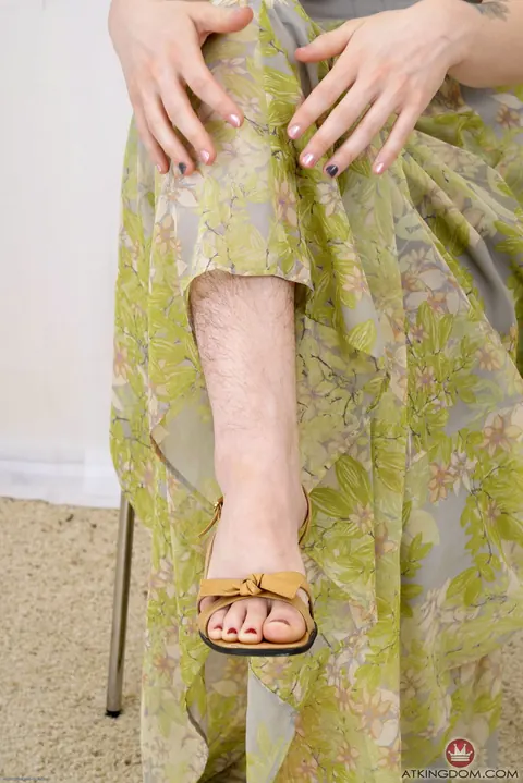 Lauren Laurent: Short-Haired Redhead with Tattoos Spreads Her Hairy Pussy – photo 3 of 21