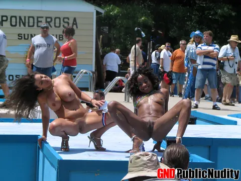 Busty Brunette Strips and Spreads on Public Stage – photo 10 of 12
