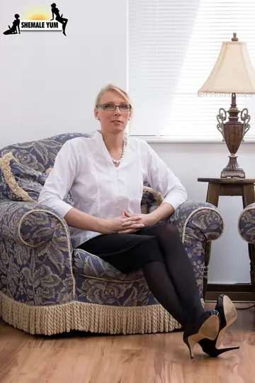 Tall Thick Trans Woman in Glasses Strips and Uses a Dildo