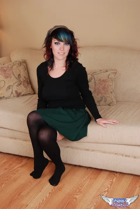 Sabrina Squirts: Brunette in Stockings Spreads Her Pussy and Shows Her Ass – photo 3 of 12