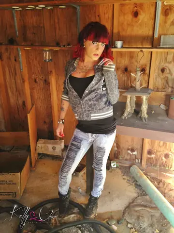 Trans Woman Undresses and Flaunts Her Body Nude