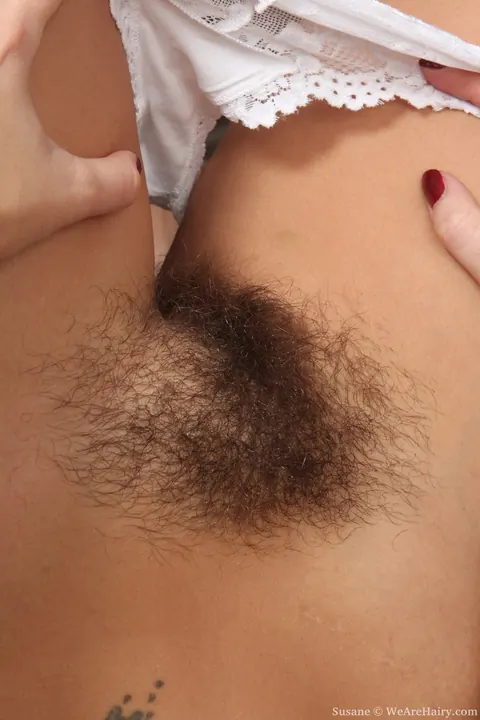 Susanne Brend: Blonde MILF Strips and Shows Her Hairy Pussy and Tattoo – photo 13 of 20