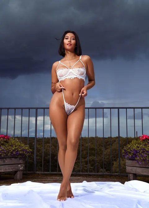 Alika Penagos: Colombian Brunette in Lingerie Fucks with Strapon Outdoors – photo 1 of 21