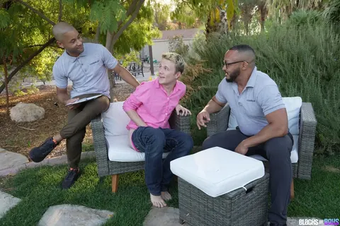 Blonde in Glasses Gets Fucked Interracial Outdoors – photo 13 of 21