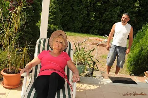 Busty Mature Woman Sucks and Fucks Yoga Instructor Outdoors – photo 2 of 17