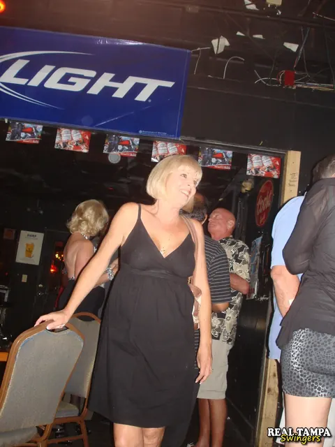 Mandi McGraw: Tall Blonde Flaunts Her Big Tits and Joins Group Sex Outdoors – photo 11 of 20