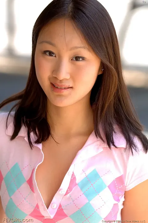Evelyn Lin: Petite Asian Brunette Undresses and Shows Her Body Outdoors – photo 7 of 20