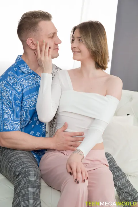 Funky Town: Tall European Brunette Takes Anal and Spreads Wide – photo 3 of 20