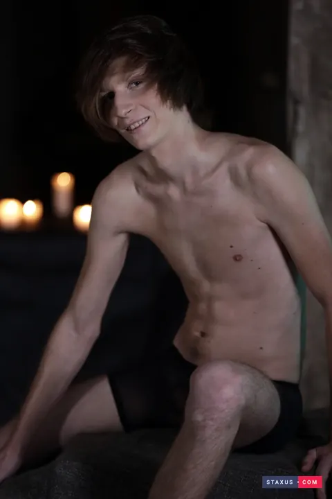 Muscular Guy and Twink Have Anal Sex – photo 2 of 20