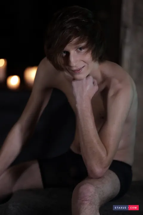 Muscular Guy and Twink Have Anal Sex – photo 3 of 20