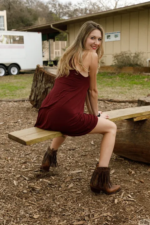 Katie Darling: Blonde in a Skirt and Heels Spreads Outdoors – photo 2 of 13