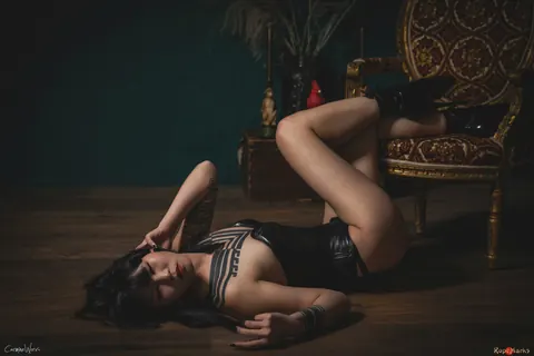 Thick Asian Brunette Flaunts Her Curves in a Leather Corset and Boots – photo 7 of 16