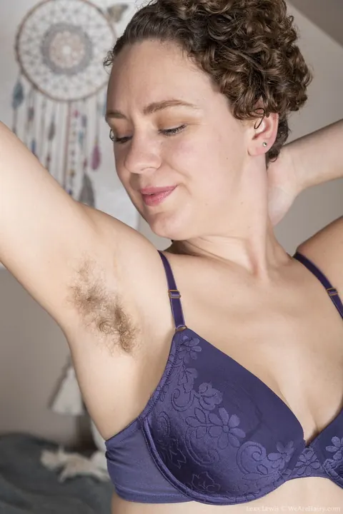 Lexx Lewis: Curly-Haired Brunette Strips Off Her Lingerie to Finger Her Hairy Pussy – photo 8 of 21