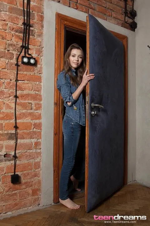 Mila Azul: Brunette PAWG Strips Out of Her Jeans and Top – photo 1 of 15