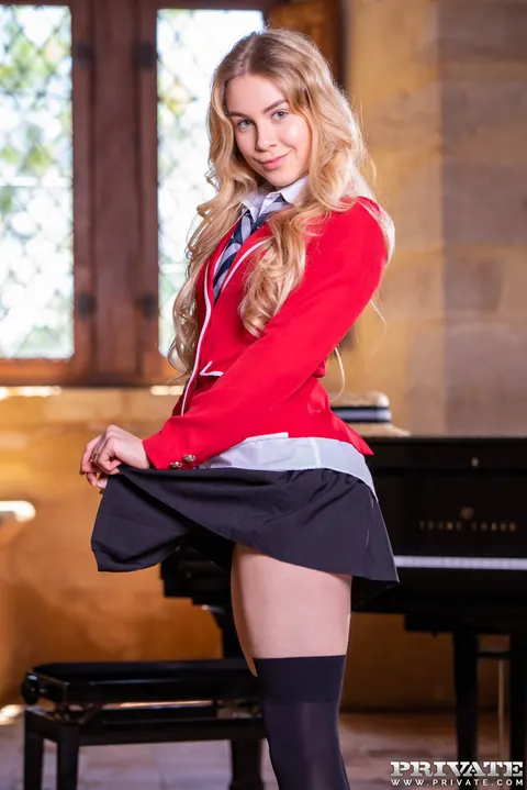 Alecia Fox: European Blonde Strips Off Her Uniform Skirt and Rides Instructor – photo 1 of 12