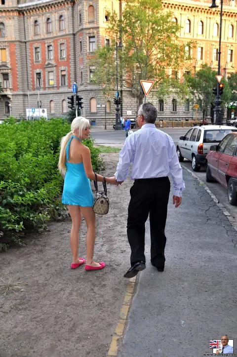 Dolly Spice: Blonde European Woman Kisses a Man Outdoors – photo 11 of 13